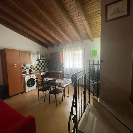 Apartman Sinyhouse *